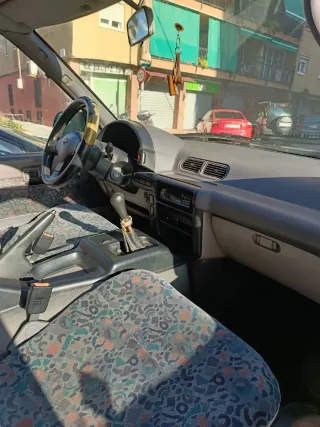 Nissan Serena 1998