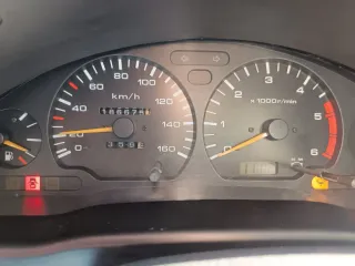 Nissan Serena 1998