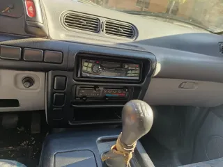 Nissan Serena 1998