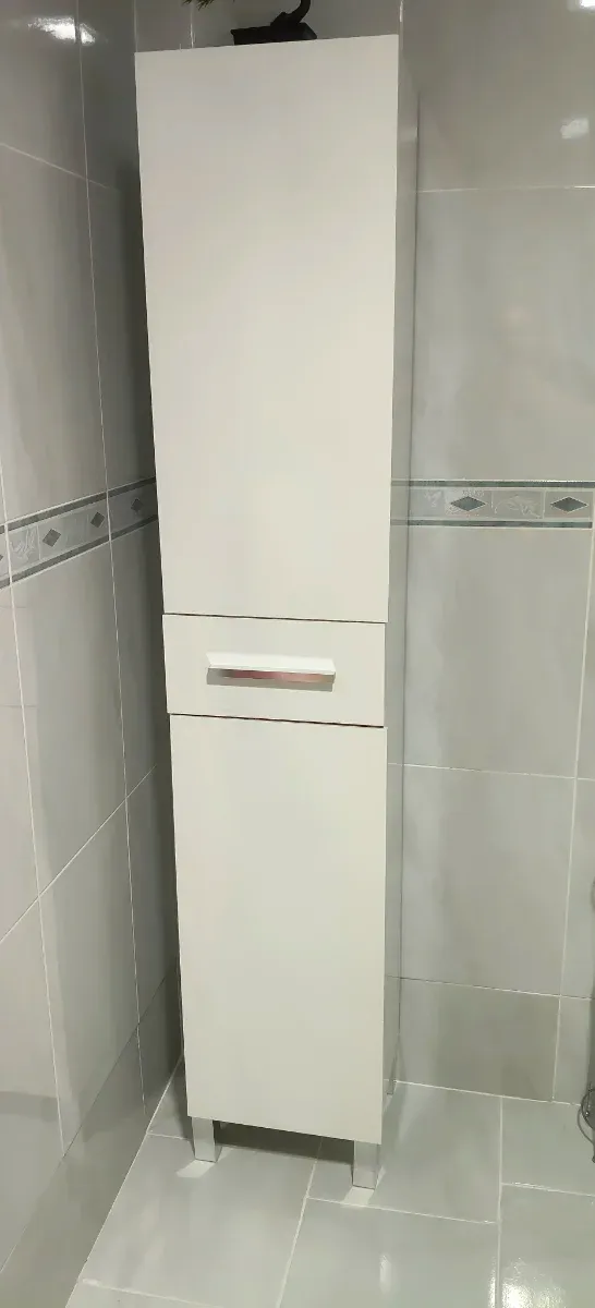 Armario alto blanco