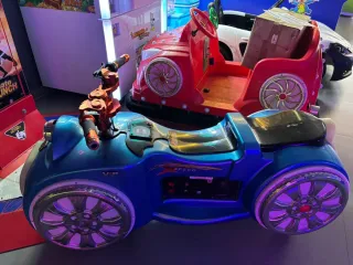 Máquina Recreativa Moto Amarillo y varios.