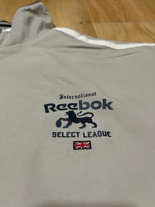 Chaqueta Vintage Reebok 2000’s