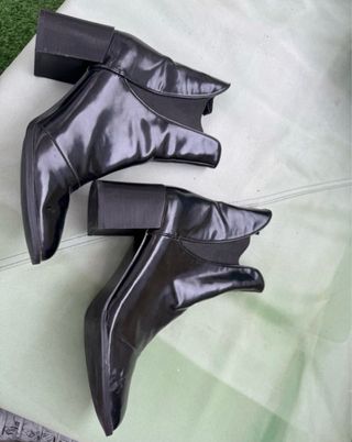 Botines Zara Tacón Negro Charol