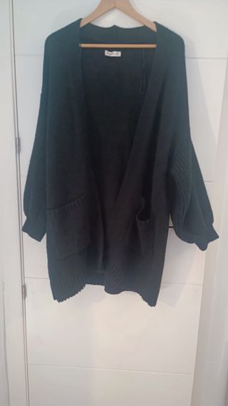 Chaqueta negra oversize