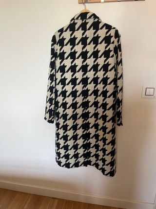 Abrigo Caroll Lana Houndstooth Talla M
