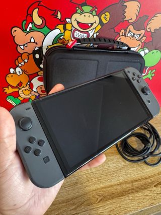 Nintendo Switch OLED 2022 completo.