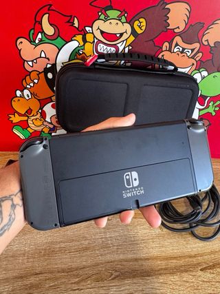 Nintendo Switch OLED 2022 completo.