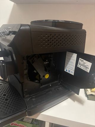 Cafetera Superautomática Philips Serie 2200