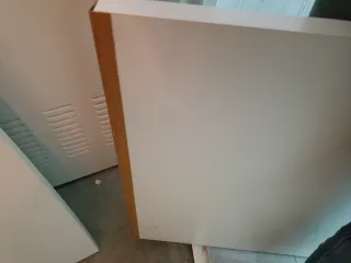 Escritorio blanco patas madera 170x70
