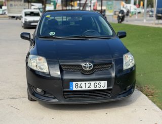 Toyota Auris 2010 PEGATINA B 🟡