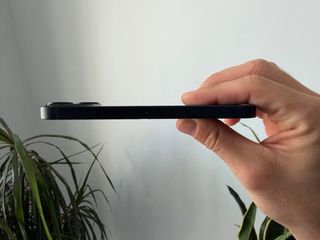iPhone 13 Mini 128 GB nero.