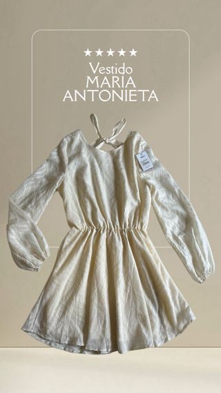 Vestido Romántico María Antonieta con moño detrás.