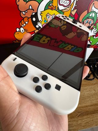 Nintendo Switch OLED White 10/10 con valigia 2022