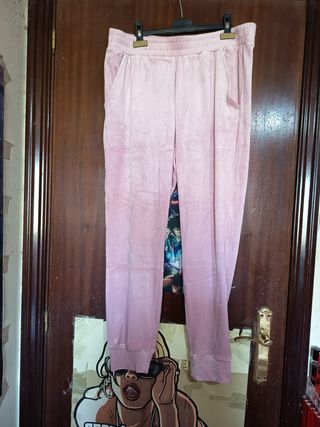 Chándal de terciopelo rosa