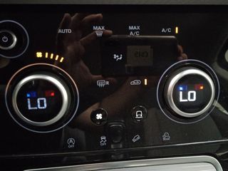 Land-Rover Range Rover Evoque D150 MHEV