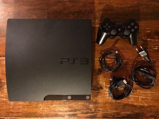 Consola PS3 Slim 320GB con 21 juegos digitales