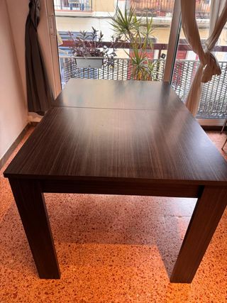 Mesa de comedor extensible de fácil montaje