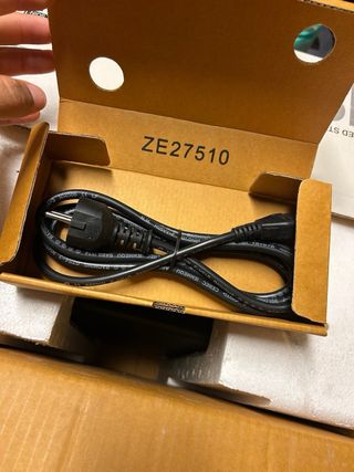 Monitores de estudio Yamaha HS8 (par)