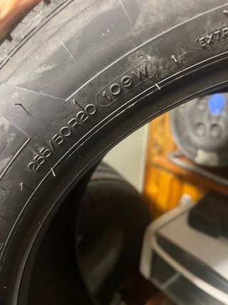 Neumático Michelin Latitude Tour HP 255/50R20 109W