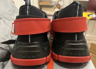 Zapatillas Prada Hombre Negras Suela Roja