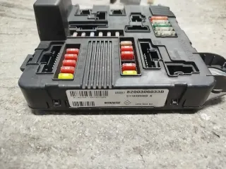 UPC Renault Megane II Fase 1