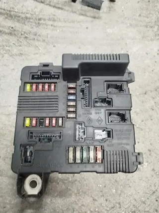 UPC Renault Megane II Fase 1