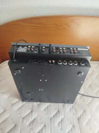 Mixer DJ Pioneer DJM-600