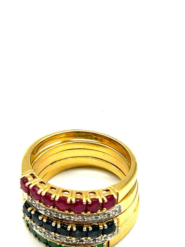 Anillo Trilogy Oro con Esmeraldas y Zafiros