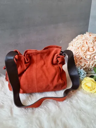 Bolso saca Piel Ante ZARA