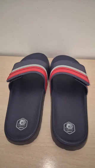 Chanclas Azul Marino y Rojo Talla 43