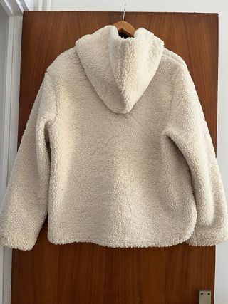 Chaqueta borreguito y ante beige - Mango 