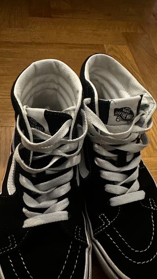 Vans Sk8-Hi Zapatillas Negras y Blancas