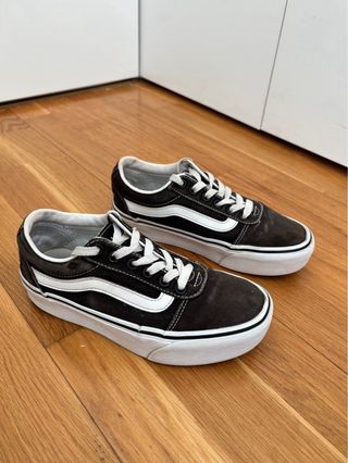 Zapatillas Vans Knu Skool con plataforma 