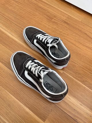 Zapatillas Vans Knu Skool con plataforma 