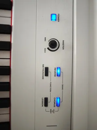 Alesis Recital White - con 88 Teclas