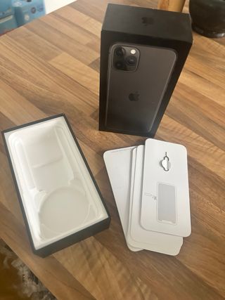 Custodia mini per iPhone 13