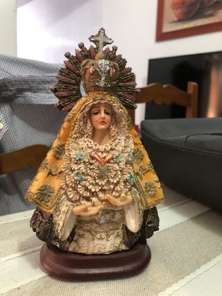 Busto Virgen Macarena 18 cm