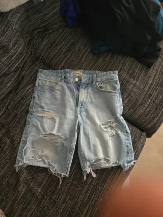 Pull&Bear Pantalones Cortos Vaqueros Rotos