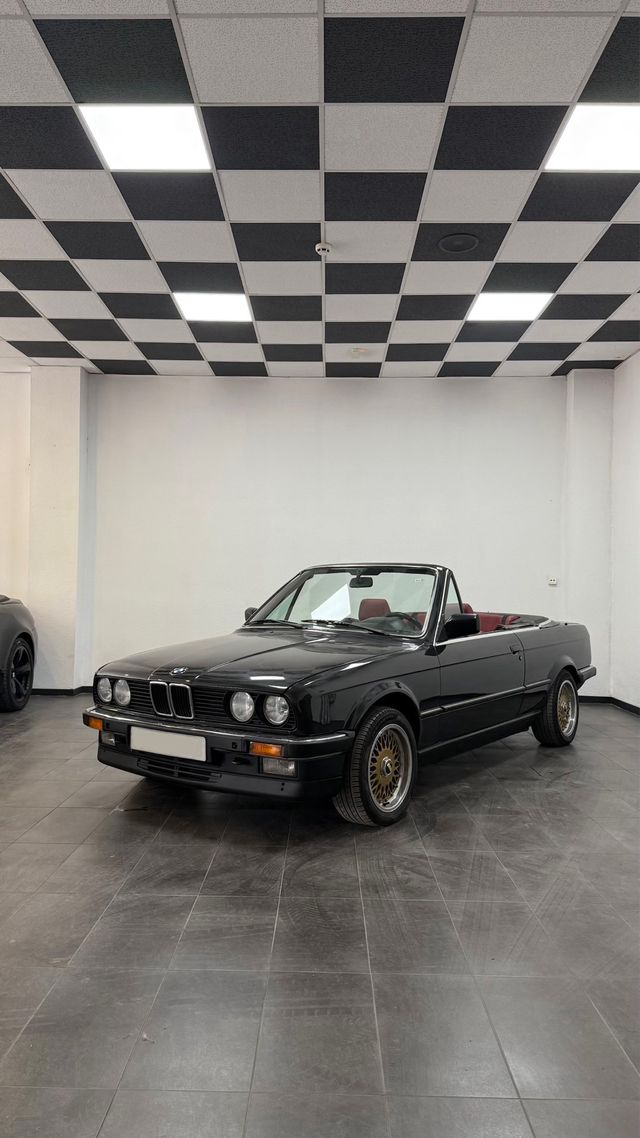 BMW E30 325i 1986
