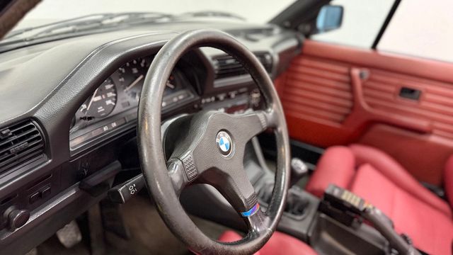 BMW E30 325i 1986