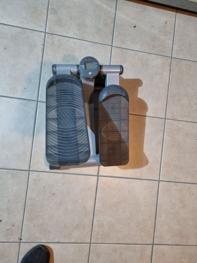 Stepper Atthett con display digitale