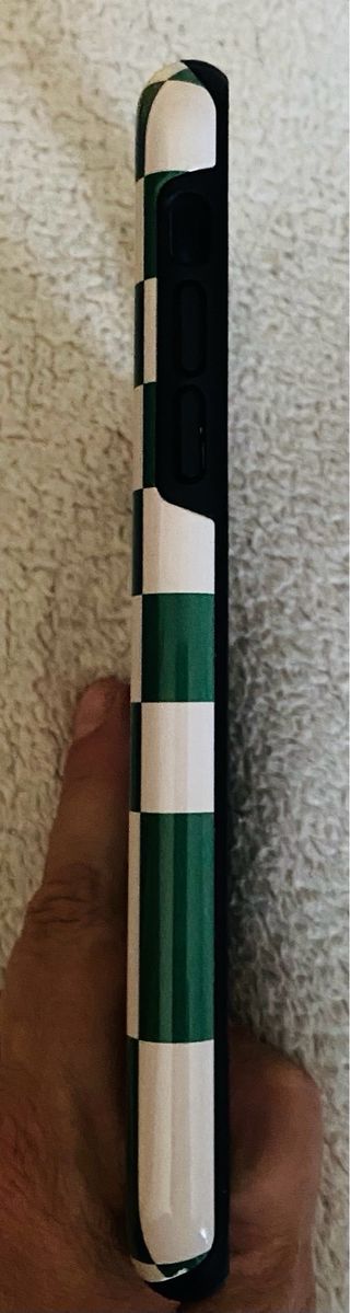 Custodia a quadretti verde Burga per iPhone 11