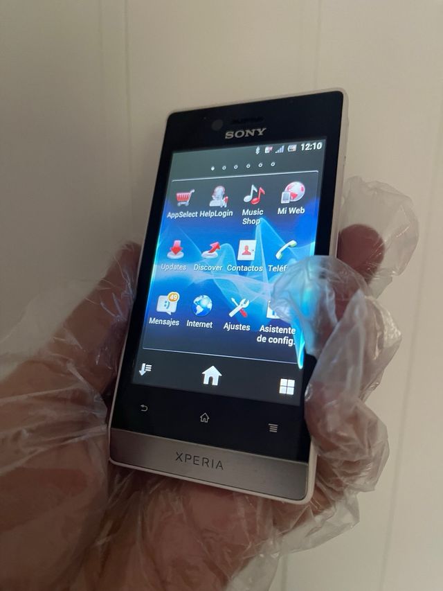 Sony Xperia Retro FUNCIONA BEM