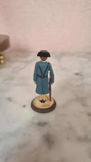 Figura Mujer Guardia Civil
