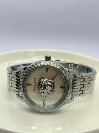 Reloj de Acero Inoxidable Plateado