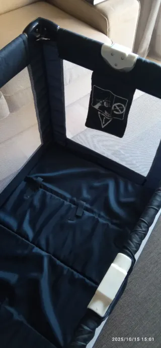 Cuna de viaje plegable