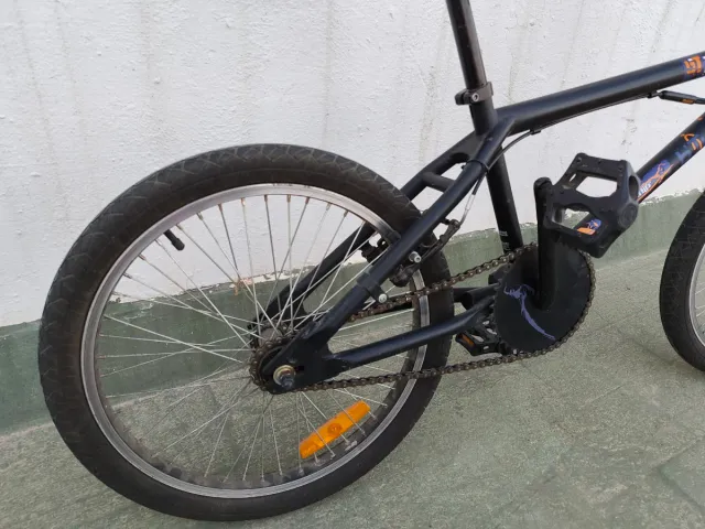 Bicicleta BMX tope guapa