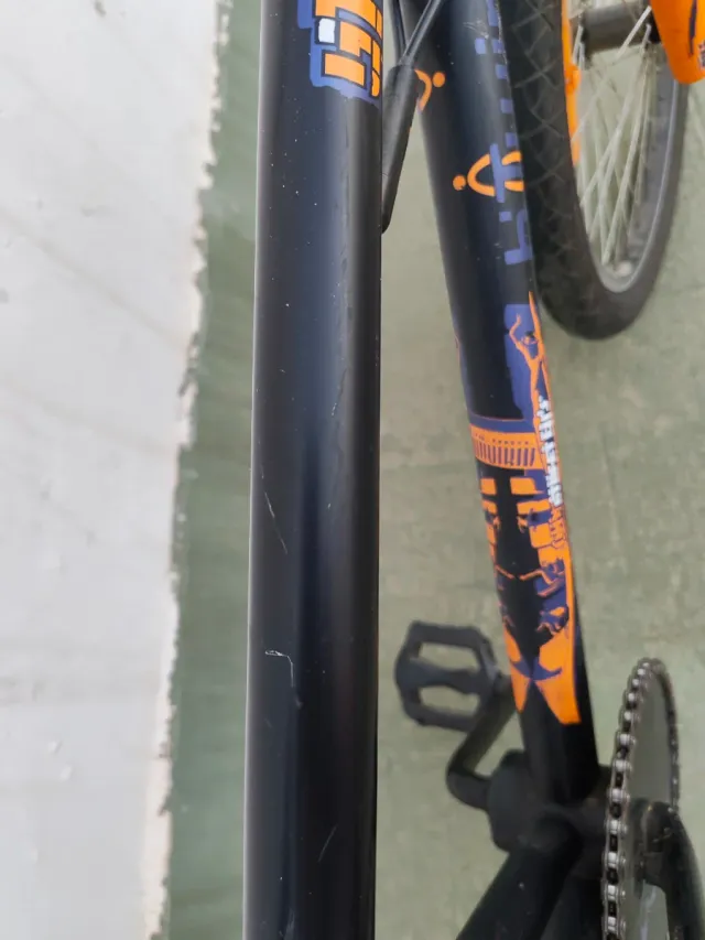 Bicicleta BMX tope guapa