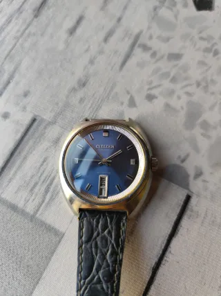 Reloj Citizen Esfera Azul Correa Negra