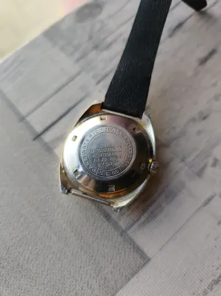 Reloj Citizen Esfera Azul Correa Negra